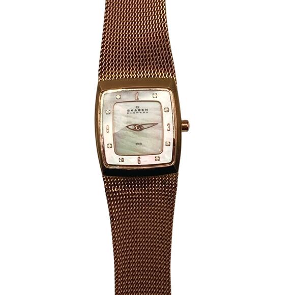 Skagen All Steel Womens Watch 21mm Mother of Pearl-Rose Gold New Battery WR3ATM - Picture 2 of 11
